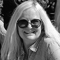 Dr. Robyn W. Johnson